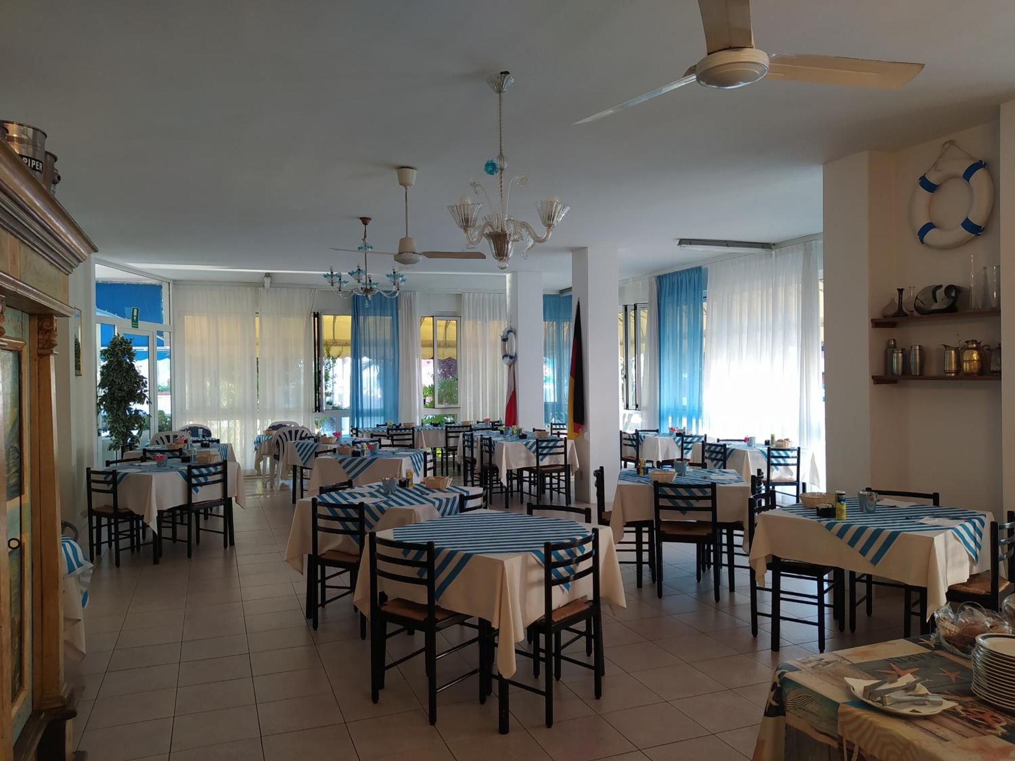 Halifax Hotel Lido di Jesolo